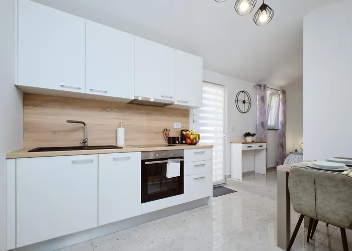 Apartment By The Sea Martinscica, Cres - 22582 Martinšćica