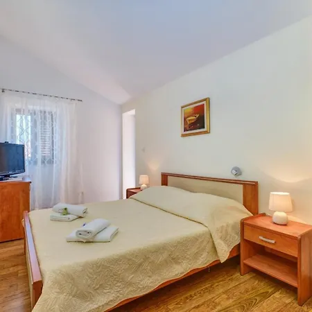 Apartman By The Sea Martinscica, Cres - 22582